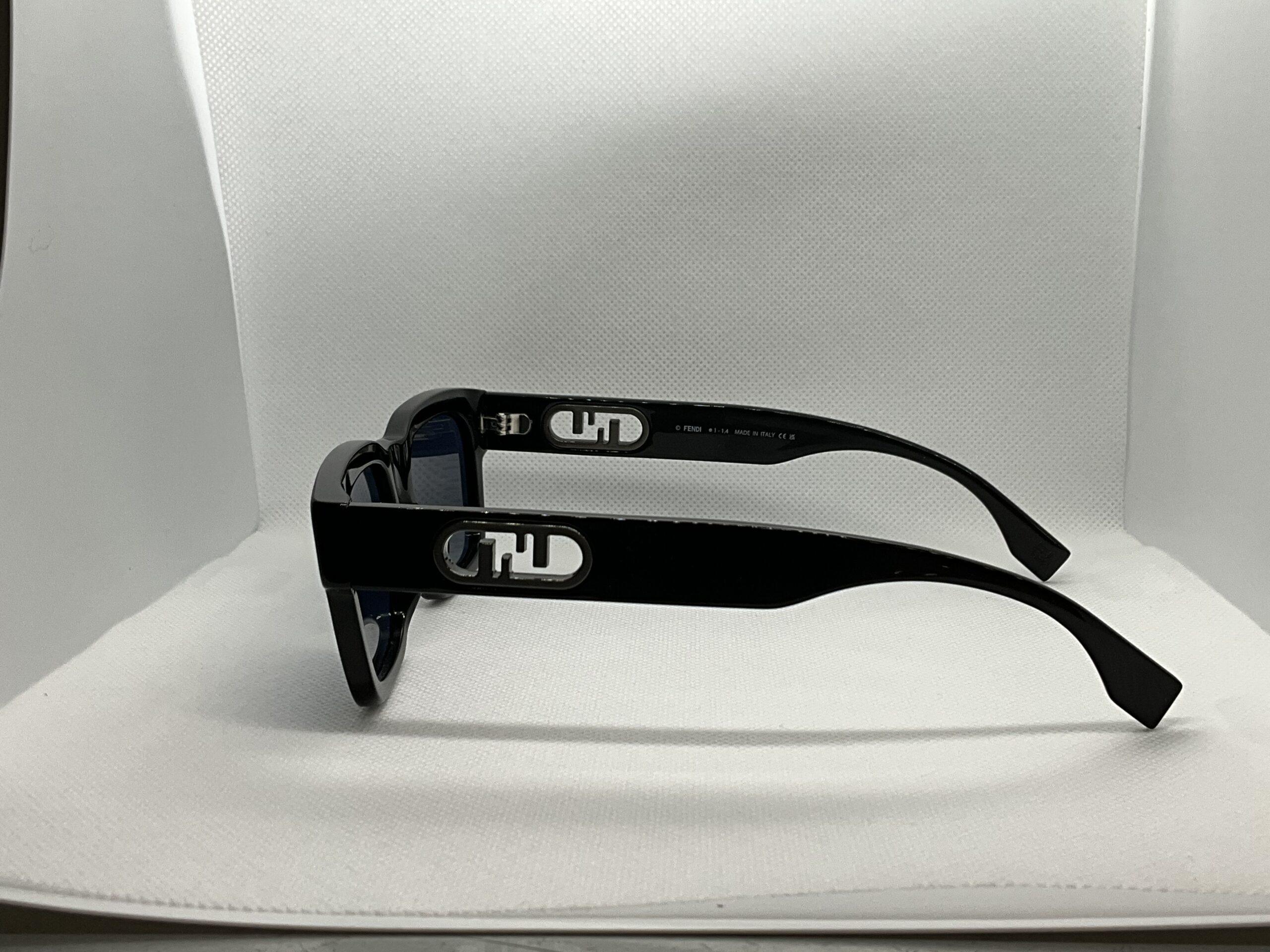 Fendi FE40107I 01V - immagine 2